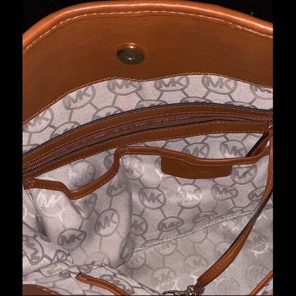 MICHAEL Michael Kors Hamilton Striped Canvas Tote - Picture 3 of 4